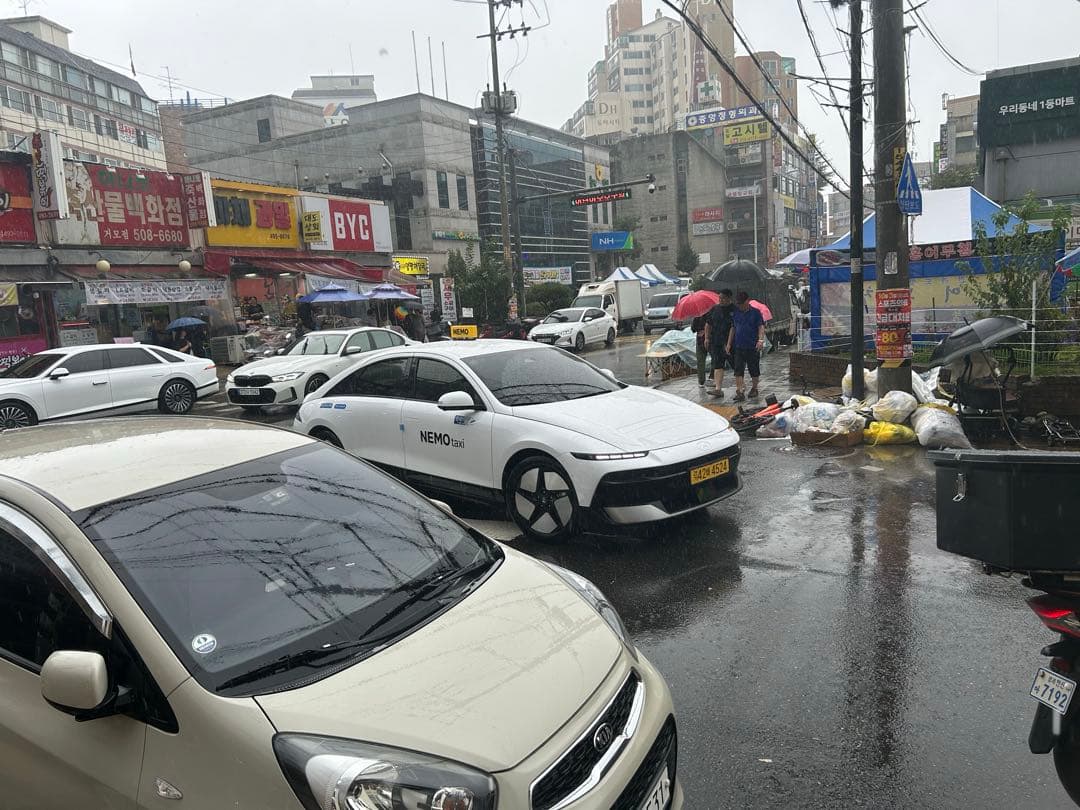 아이오닉6 이미지 1/1