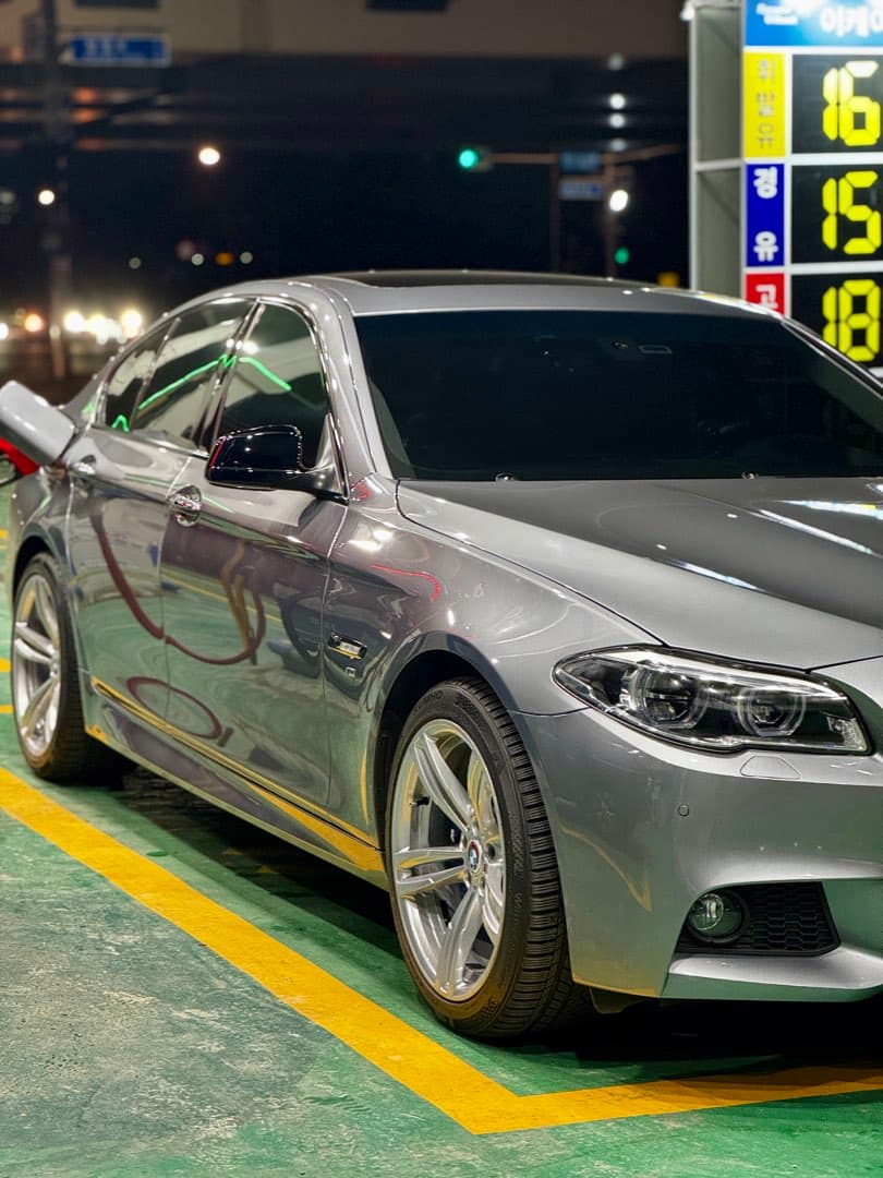 10년식 BMW f10 실키식스 528i 이미지 2/4