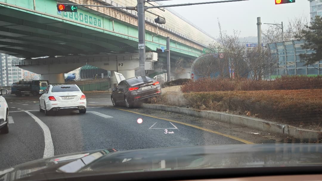 언더스티어 조심합시다... 이미지 2/2