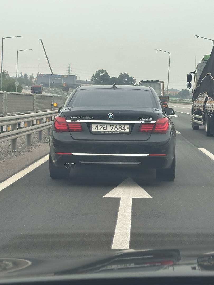 세계 1대 bmw alpina 750d xdrive competition. 이미지 1/1