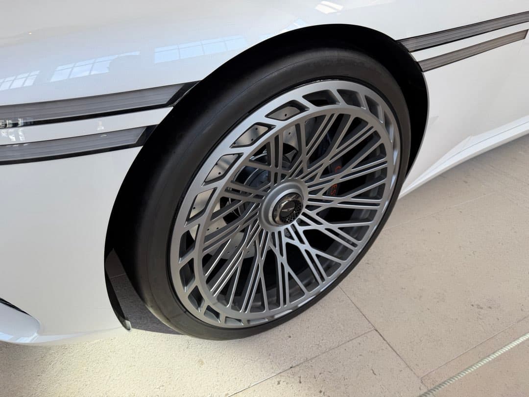 GENESIS X CONVERTIBLE, PONY Coupe -1/2 이미지 4/10