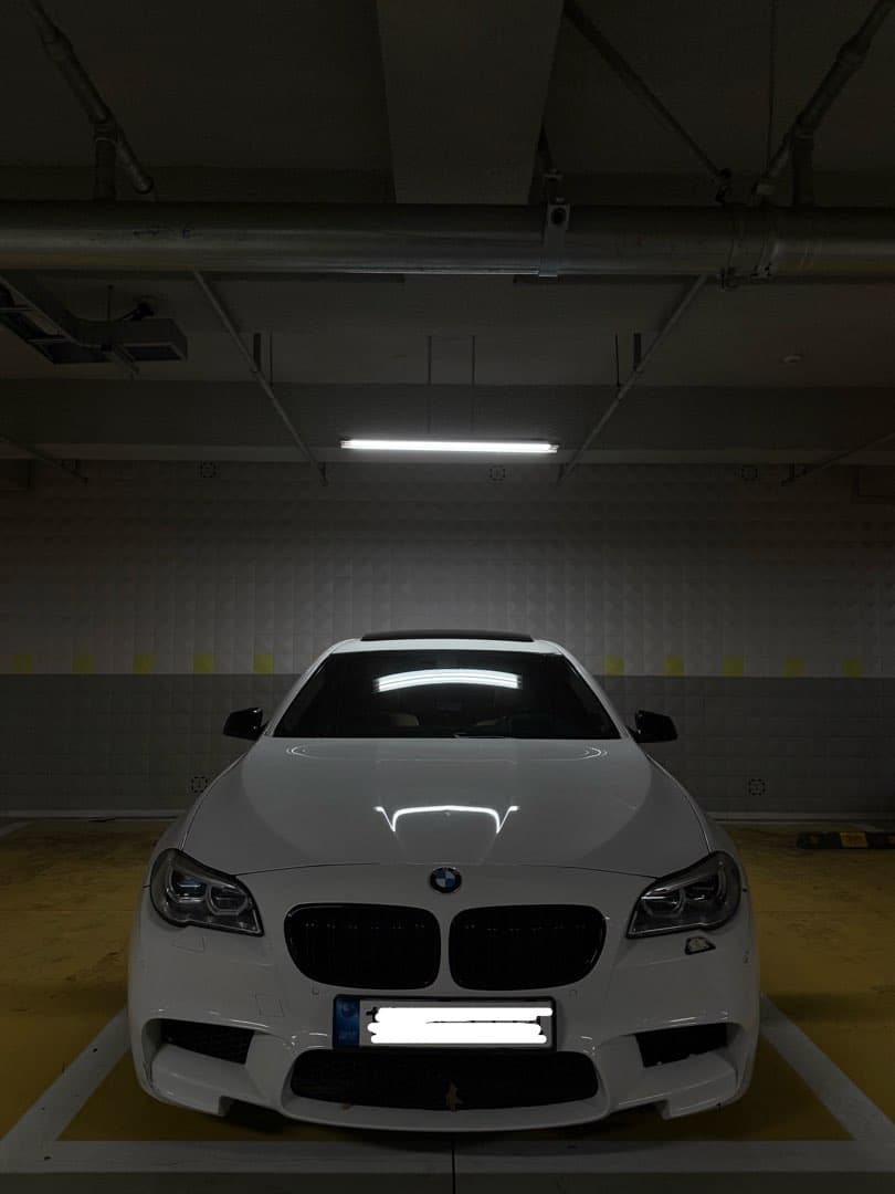 안녕하세요 2012 F10 520d 인사드립니다 이미지 1/2