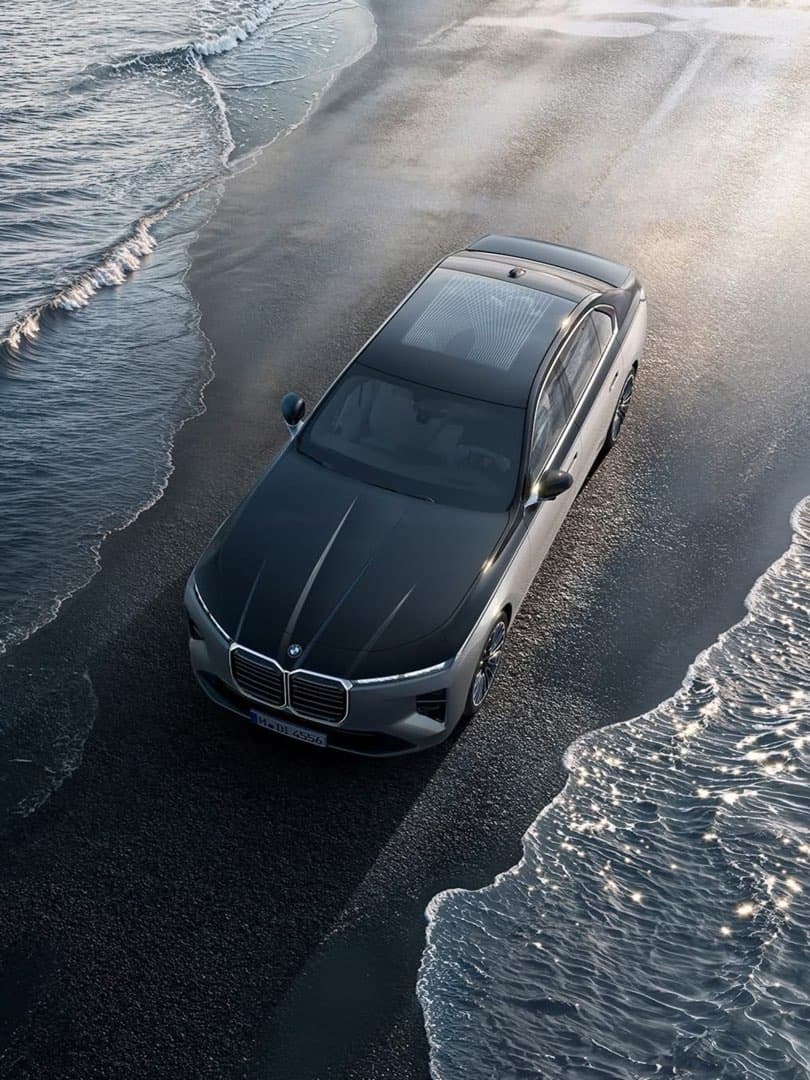 BMW 신형 7시리즈, 세계 최초 공개… 노이에 클라쎄 기술 첫 적용 플래그십 이미지 2/9
