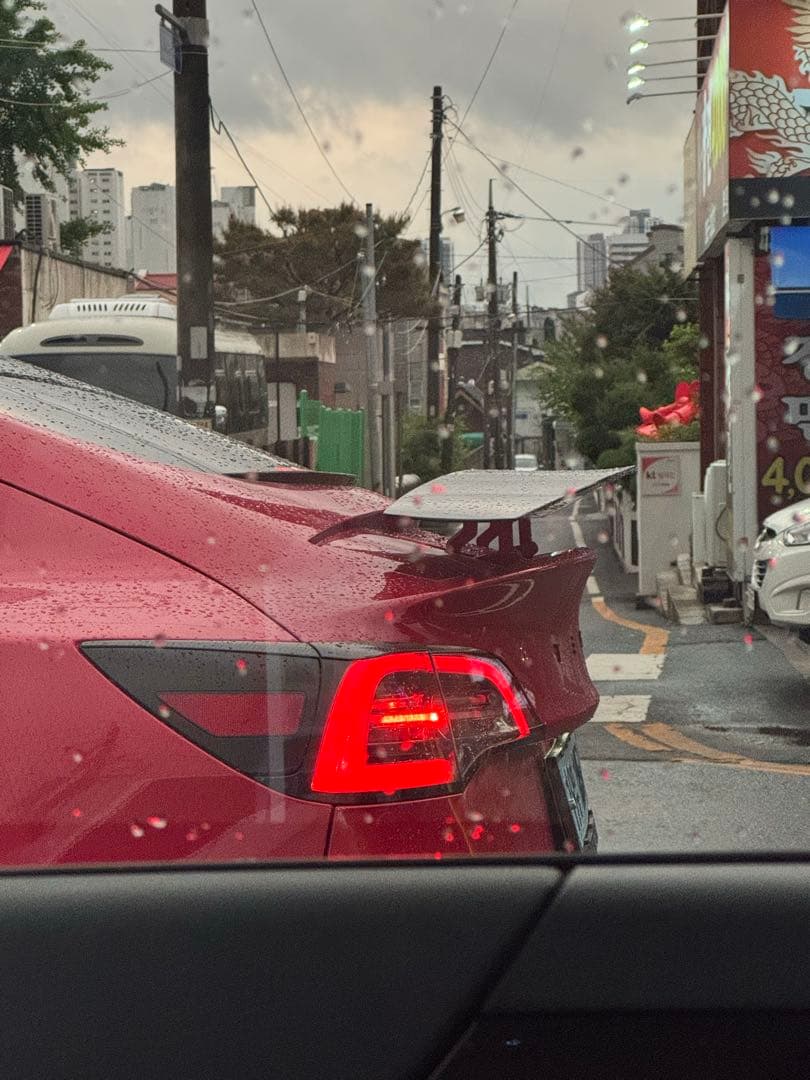 모델3 가변스포일러가 있었네요 이미지 3/4