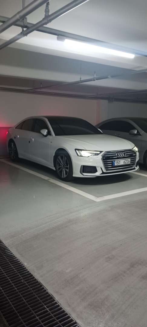 a6 45 TFSI 프리미엄 이미지 3/4