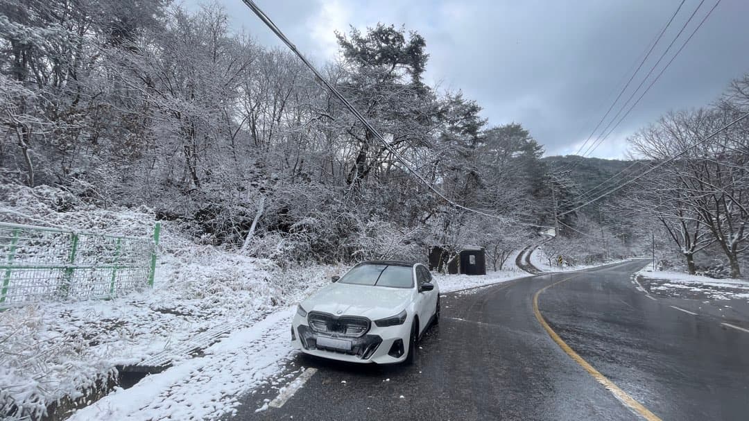 i5 M60 2년차 69xxx km 주행기 이미지 5/5