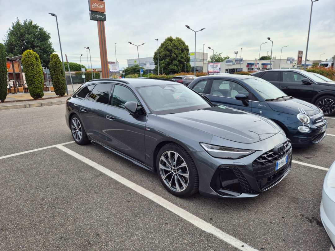 아우디 A6 Avant 이미지 4/6