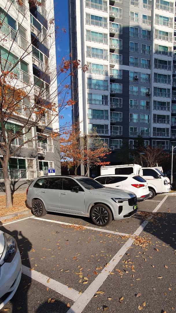 볼보 xc90 신형 실물 처음봤습니다 이미지 2/3