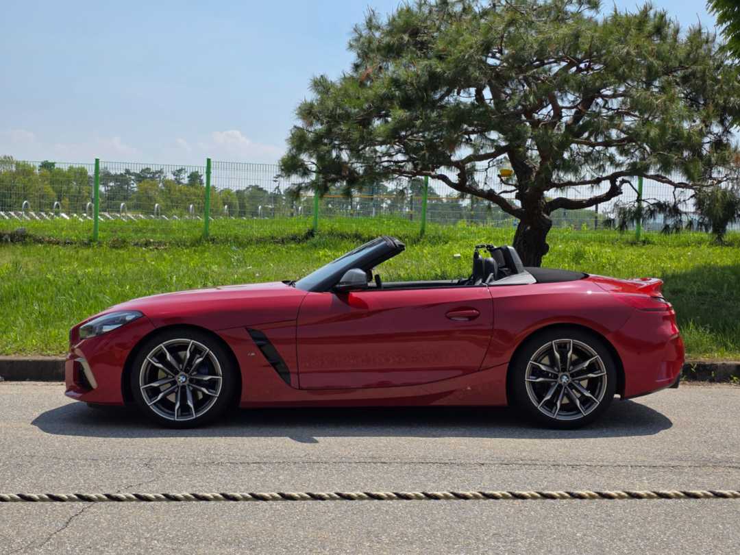Z4 M40i 배지 도전 이미지 2/4