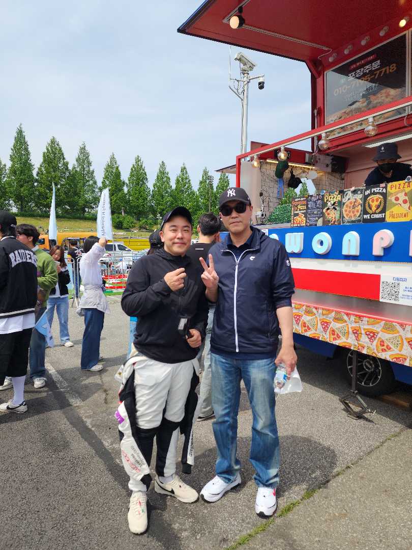 셔틀 신청못한 아쉬운 맘에 이미지 1/1