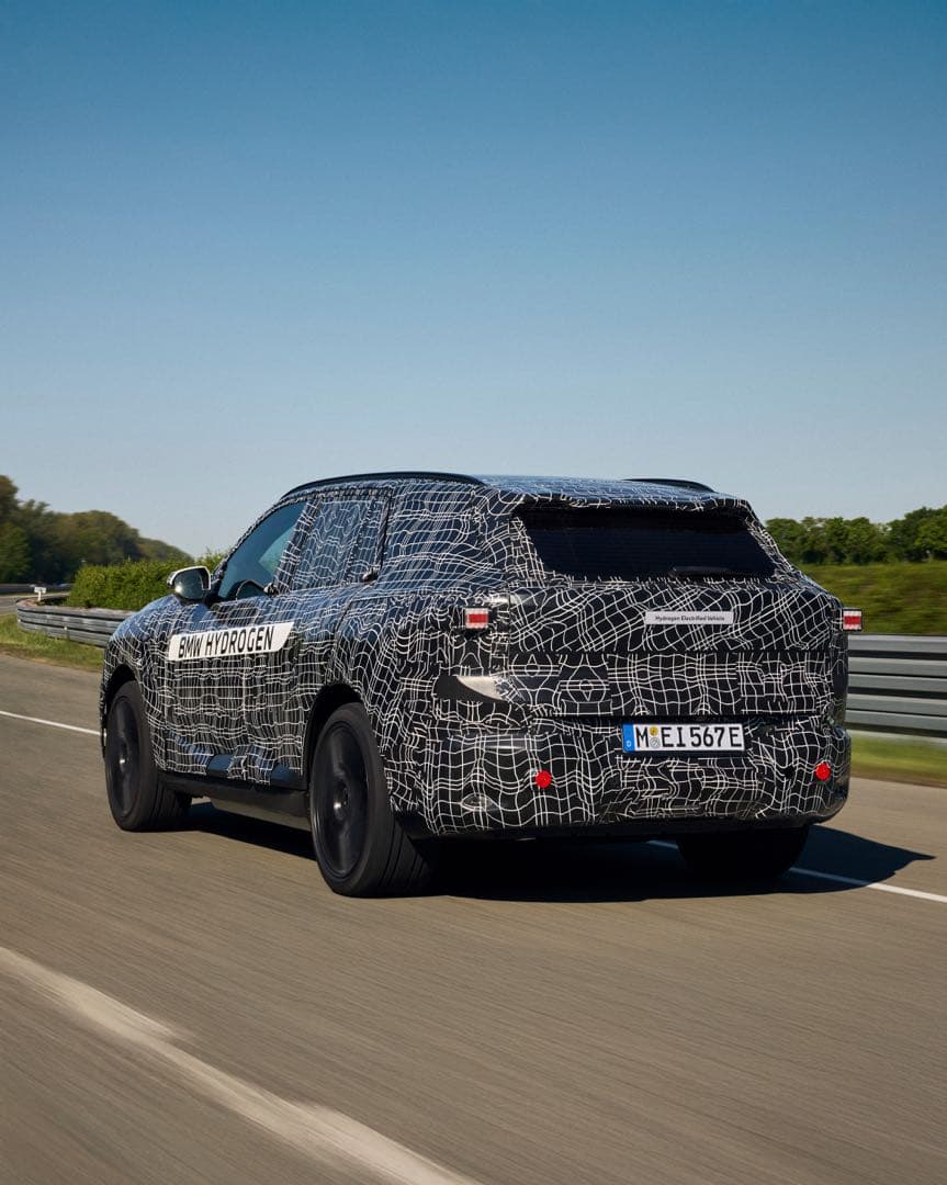 BMW 차세대 X5, 수소연료전지 프로토타입 공개 이미지 2/4