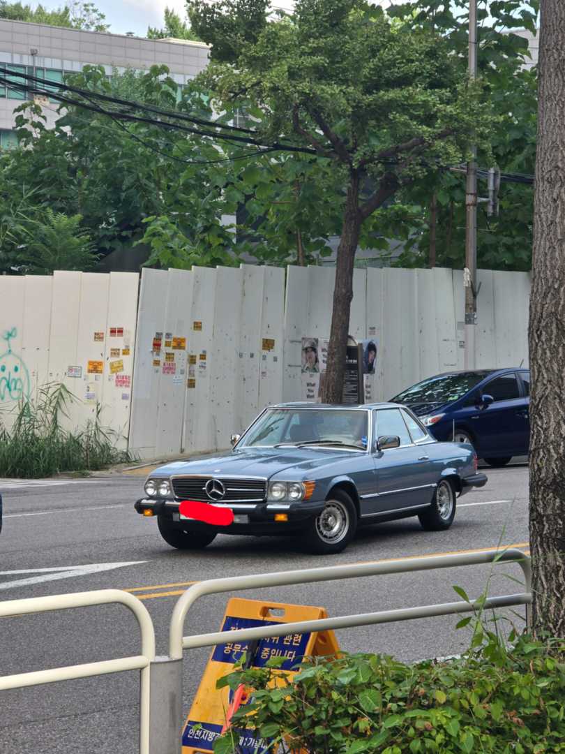 신용산역 에서 발견한 올드카 이미지 1/1