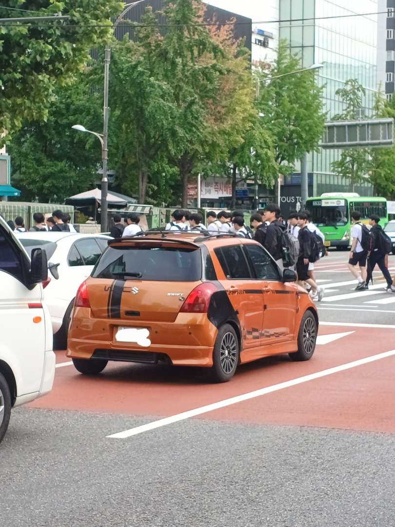 스위프트 이미지 1/1