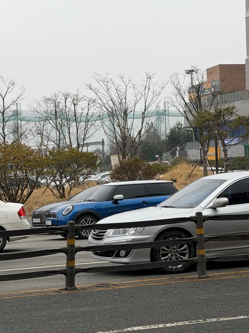 새폰사고 찍은차사진 이미지 3/4