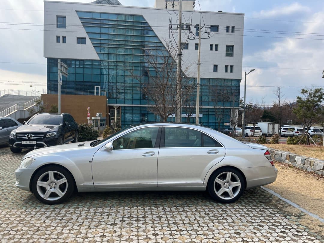w221 /w203 둘 중 한대만 선택하면 ? 이미지 4/5