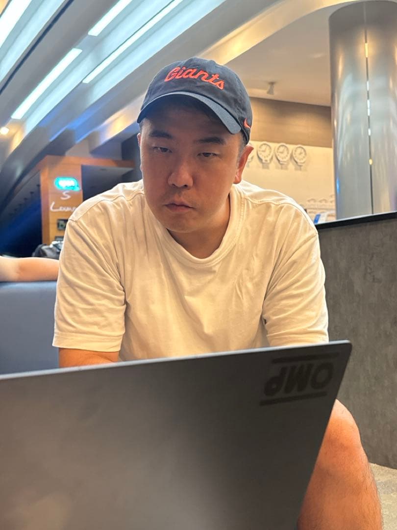인캠 공부 중이신 대표님 이미지 1/1