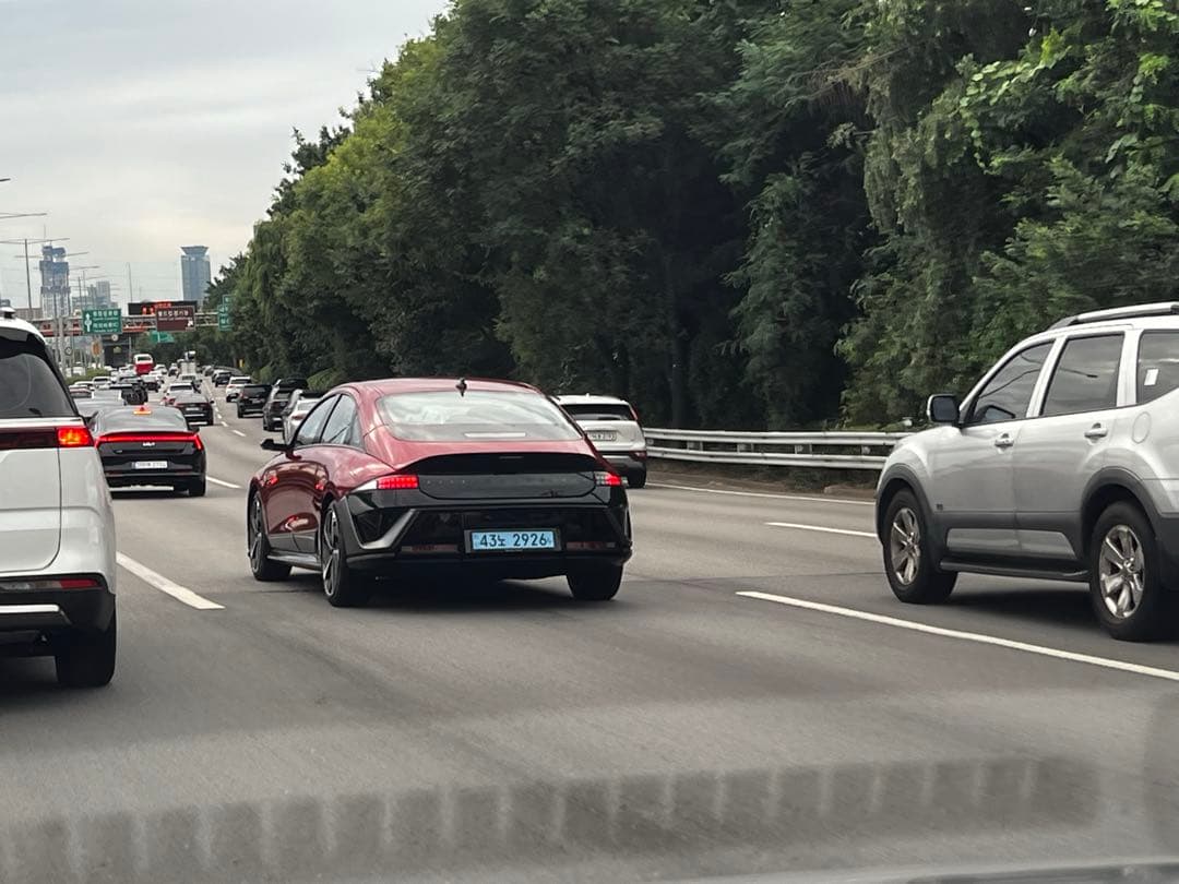 벌써 길에 보이네요? 이미지 1/1