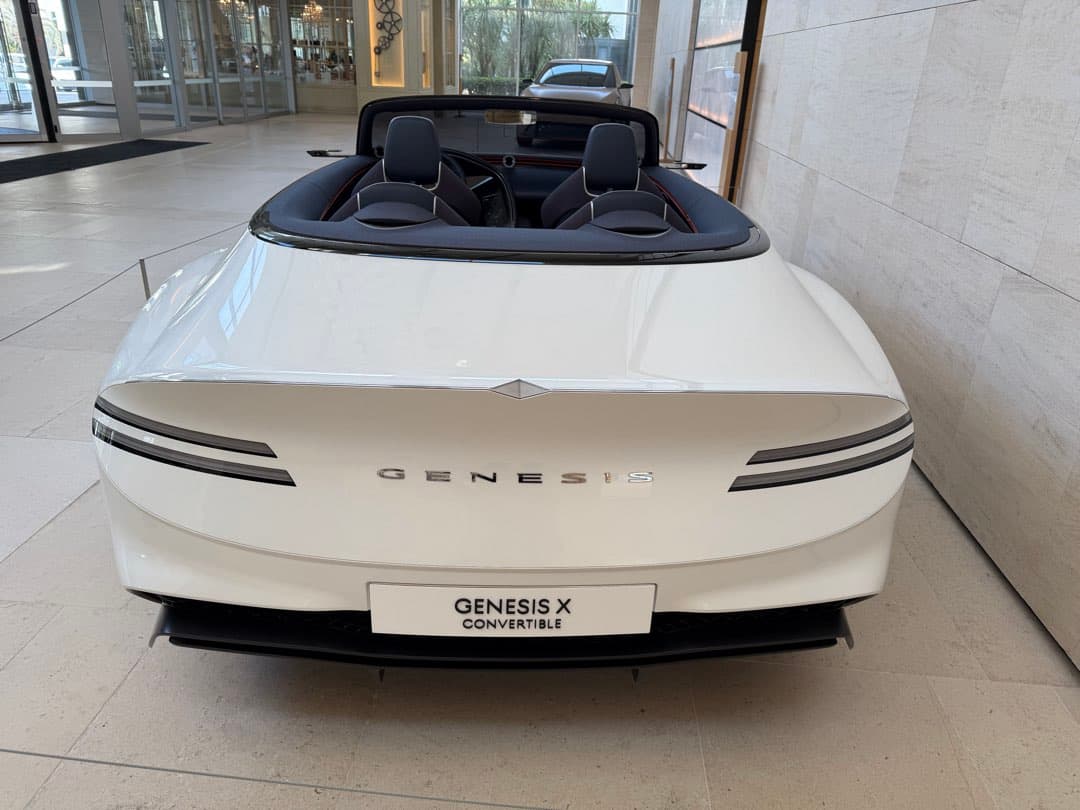 GENESIS X CONVERTIBLE, PONY Coupe -2/2 이미지 1/10