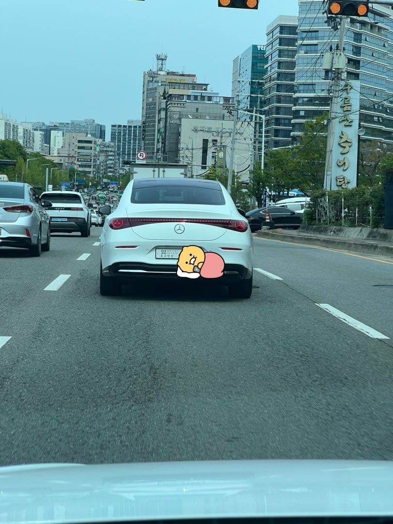 진짜 못생긴 벤츠 이미지 1/1