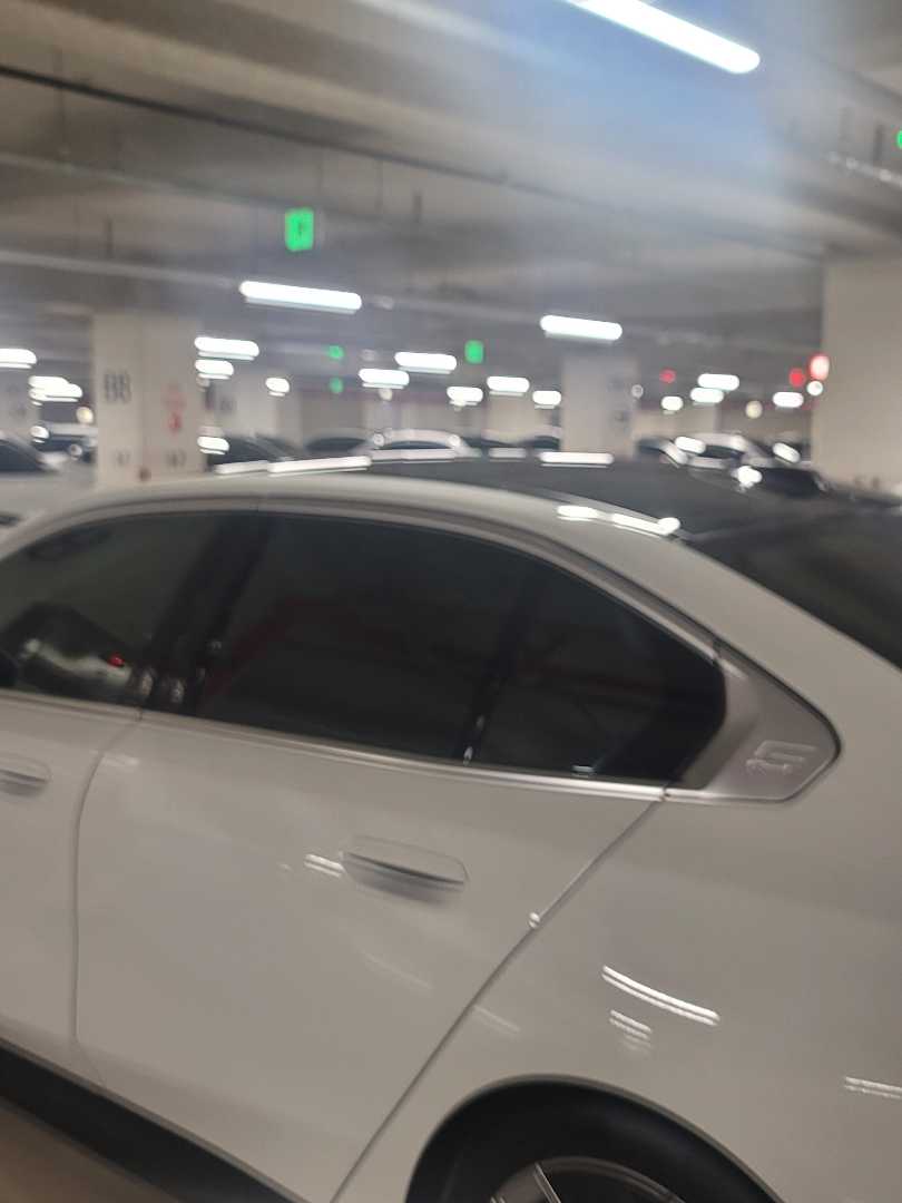 용산 BMW I5 이미지 9/10