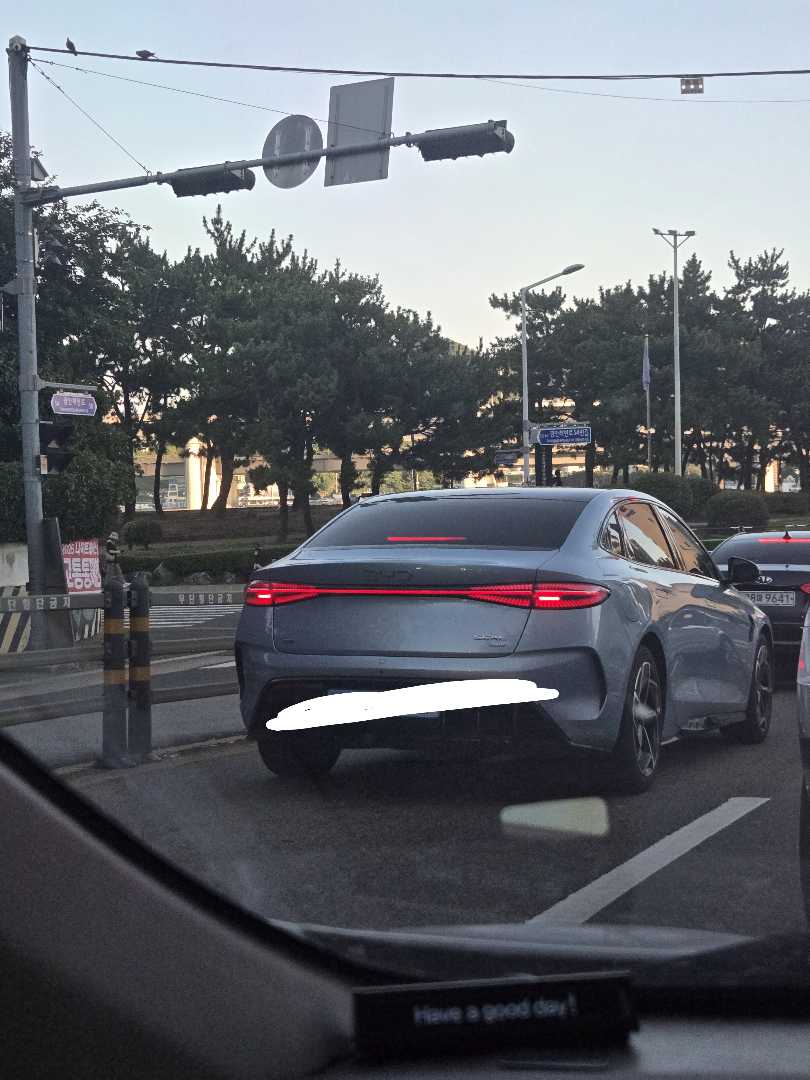 이거 시승차겠죠? 이미지 1/1