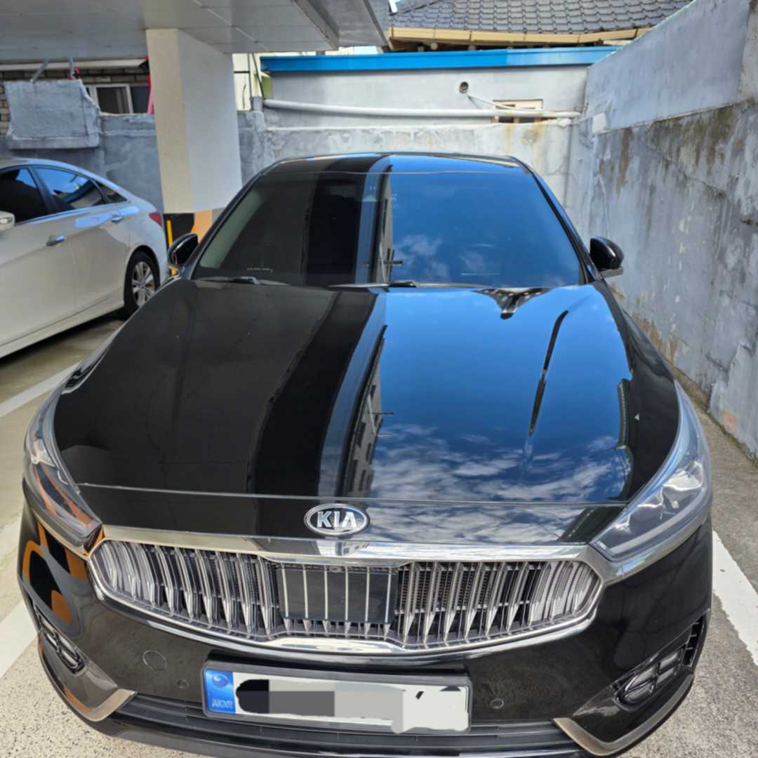 아반떼md에서 k7으로 기변하고 광택까지 해줬습니다. 이미지 1/1