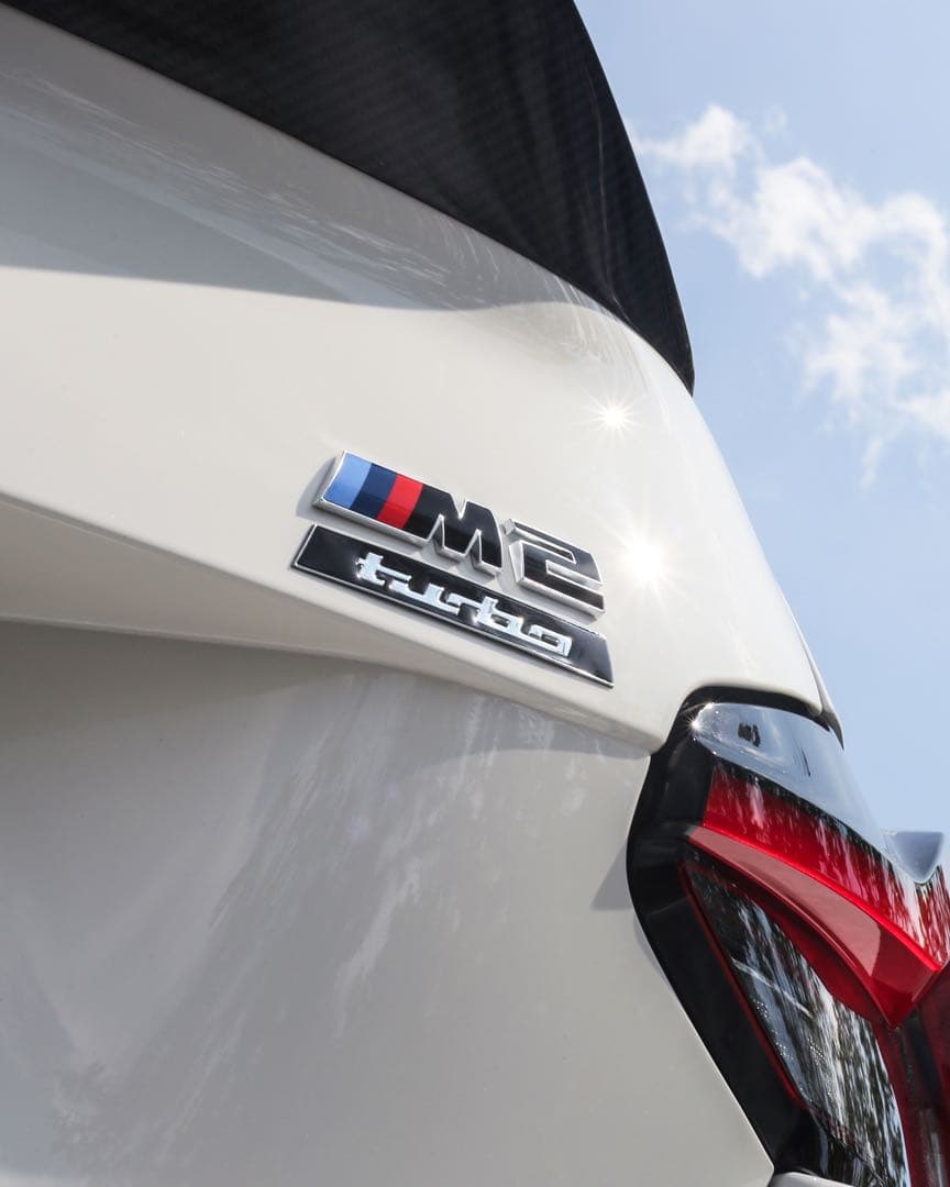 클래식 BMW 정체성 담아낸 M2 스페셜 에디션 이미지 5/10