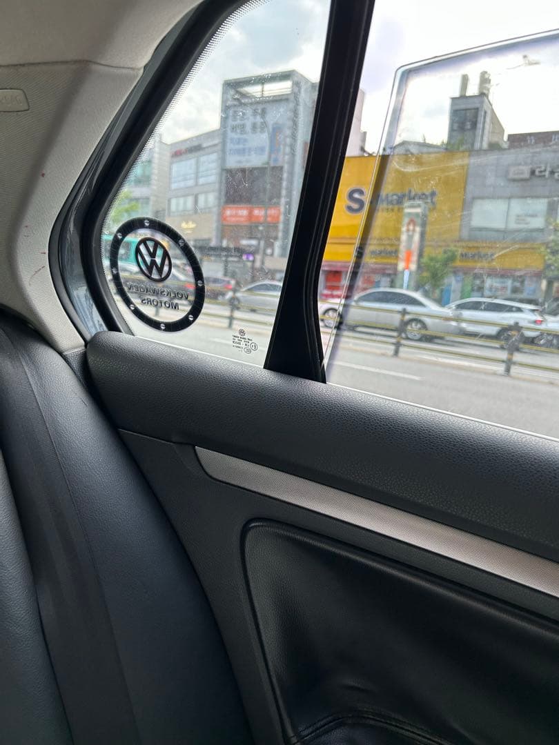 무슨 차일까요? 이미지 1/1