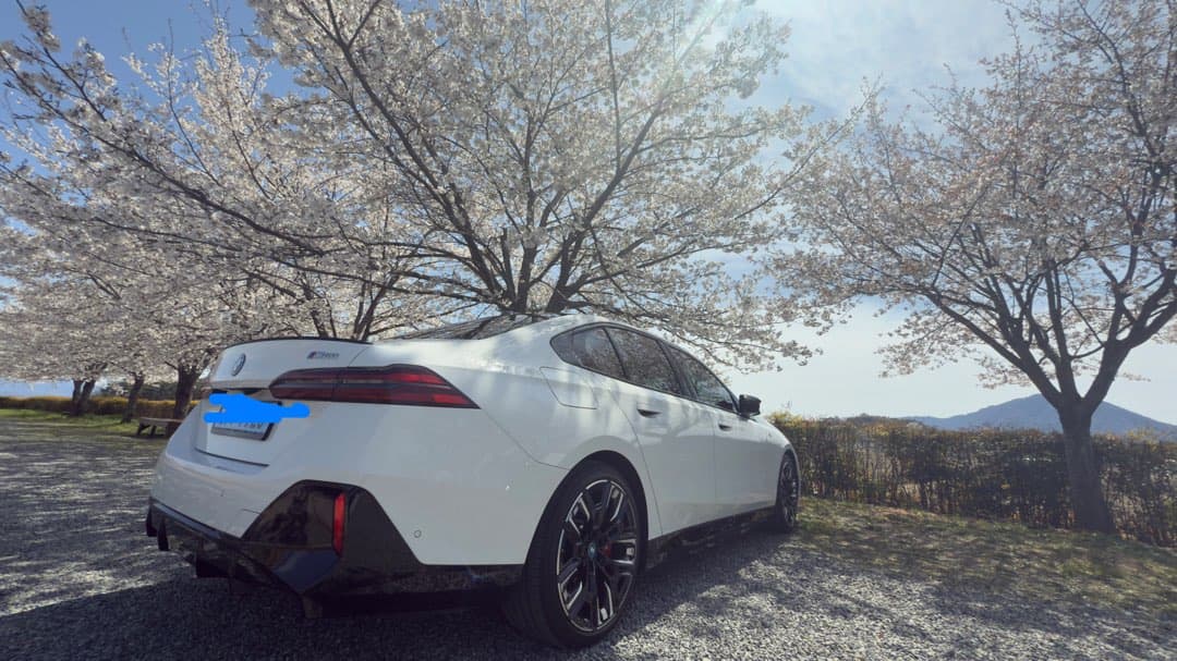 i5 M60 2년차 69xxx km 주행기 이미지 3/5