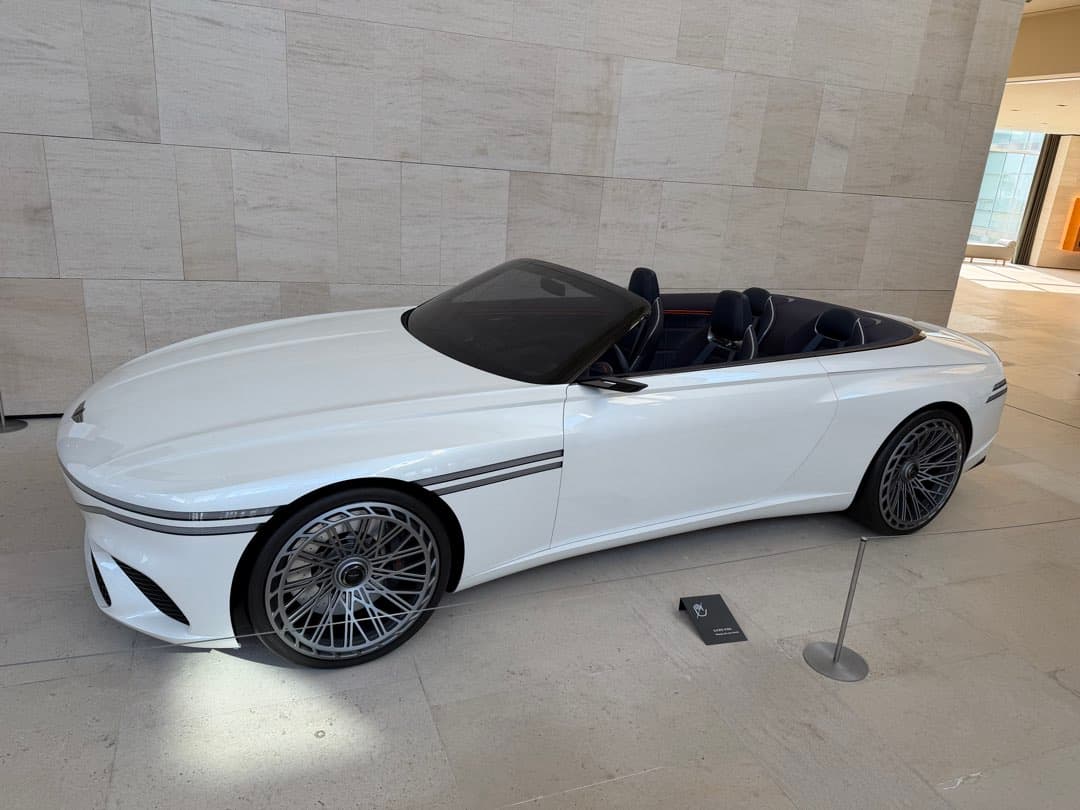 GENESIS X CONVERTIBLE, PONY Coupe -1/2 이미지 6/10