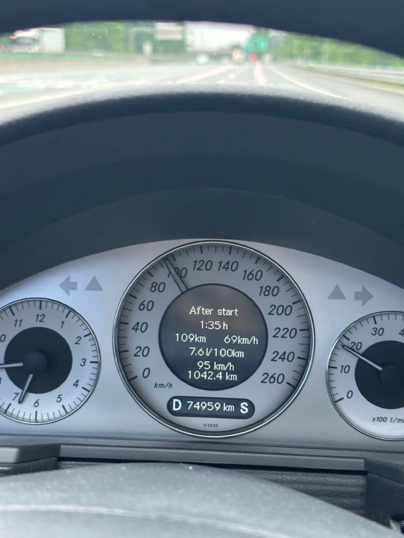 2005 e350 고속연비 이미지 1/1